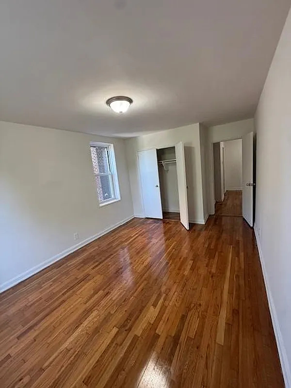 87-17 Dumont Avenue - Photo 3
