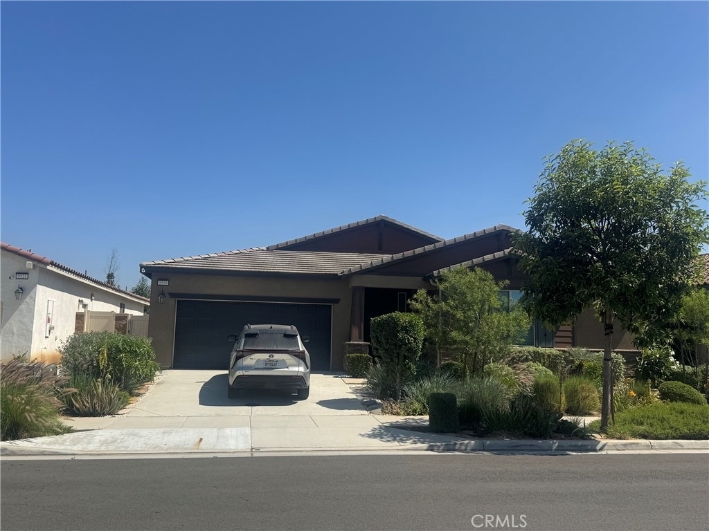 9509 Venetian - Photo 0