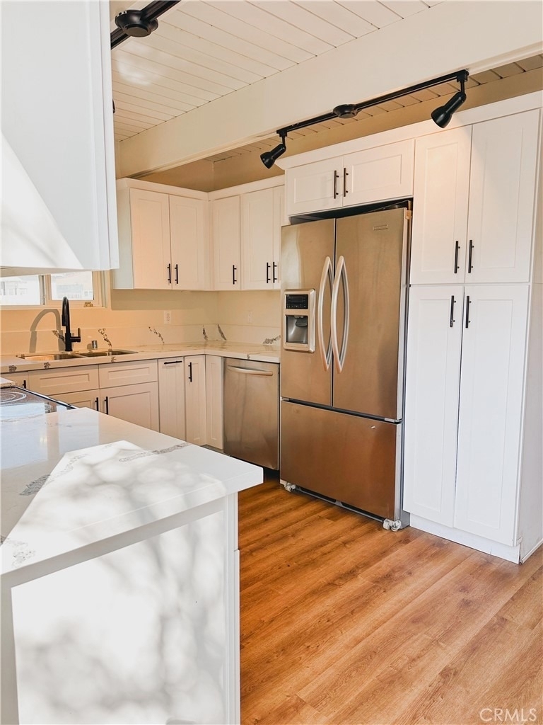 11571 Archwood Street - Photo 1