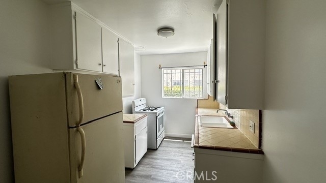 6821 11th Avenue - Photo 8