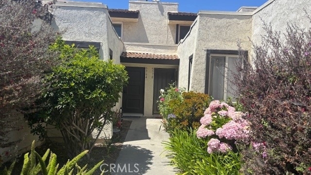 5770 Laguna - Photo 0