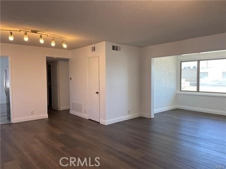 5770 Laguna - Photo 3