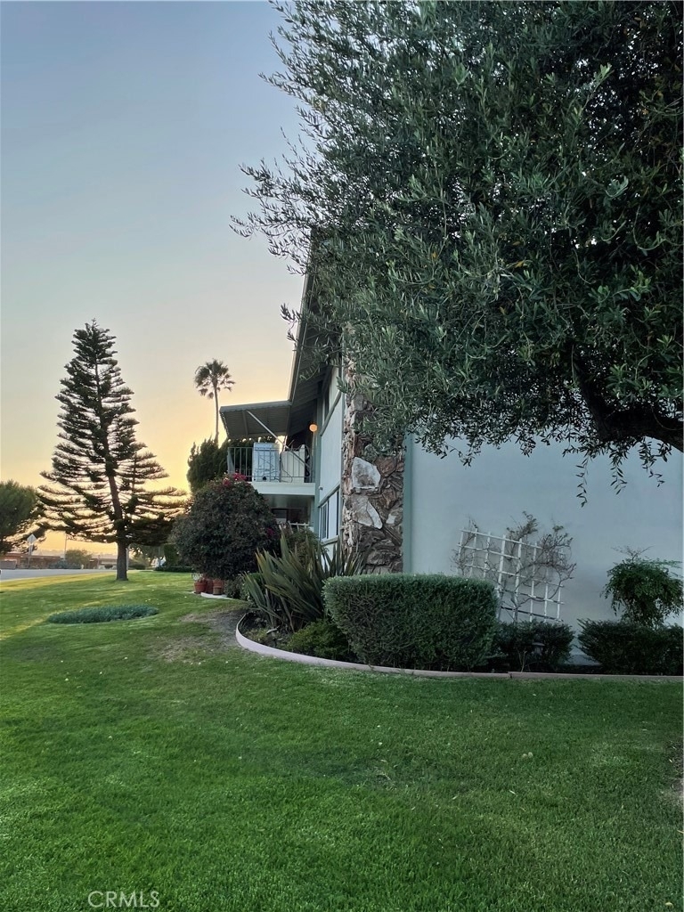 22925 Nadine Circle - Photo 1