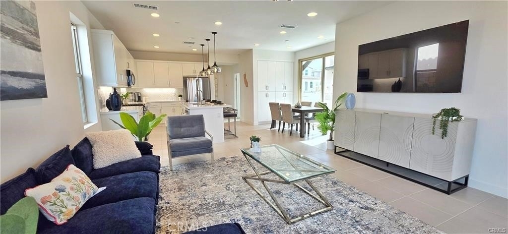 74198 Storke - Photo 1