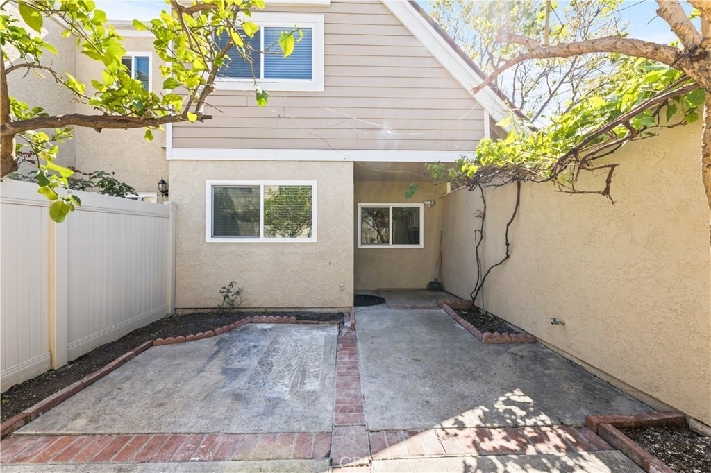 51 Golden Glen Street - Photo 16