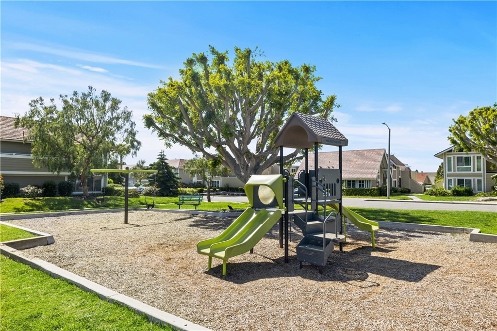 51 Golden Glen Street - Photo 24