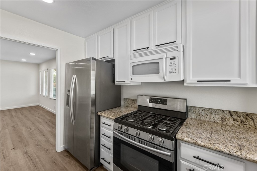 51 Golden Glen Street - Photo 2