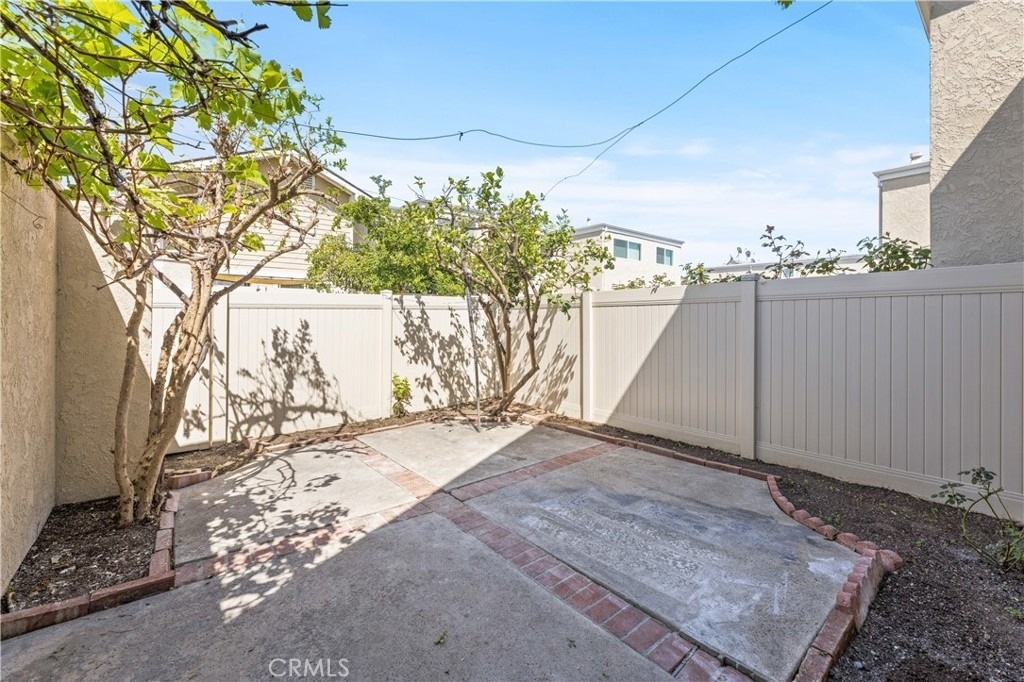 51 Golden Glen Street - Photo 17