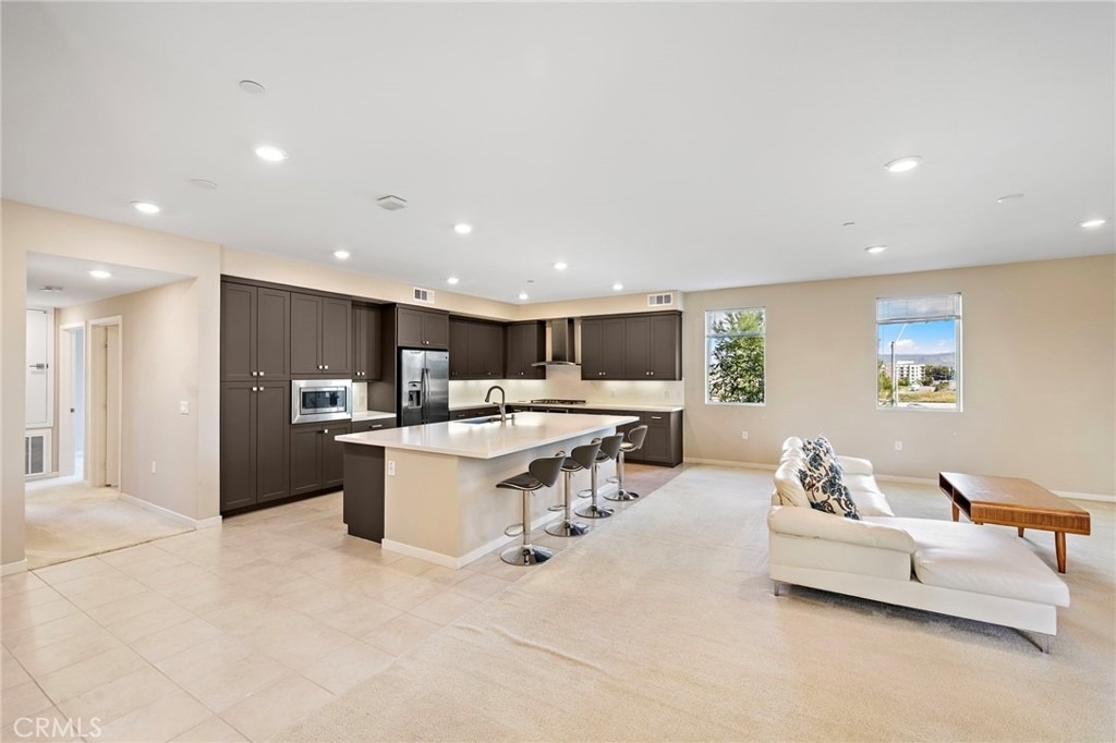 111 Bowery - Photo 1