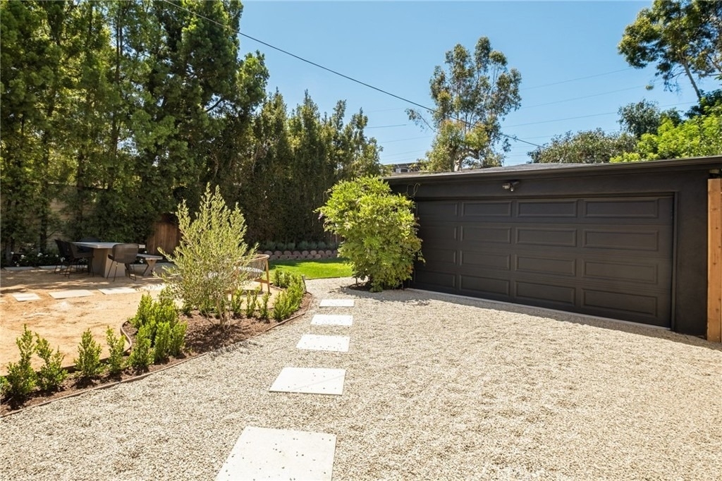 11110 Landale Street - Photo 43