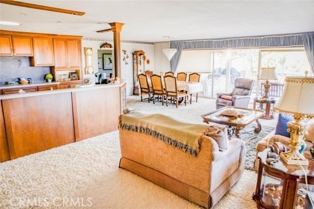 730 Saint James Place - Photo 4