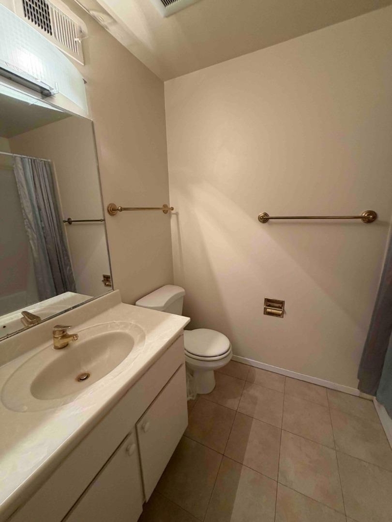 777 San Antonio Road - Photo 6