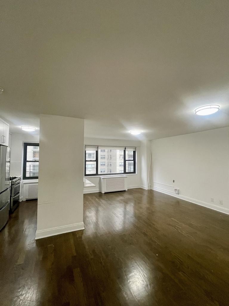  East 56th Street - Photo 0
