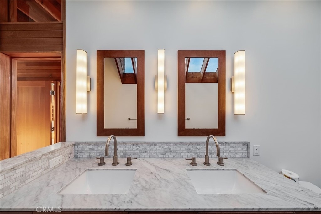 1625 Catalina - Photo 18
