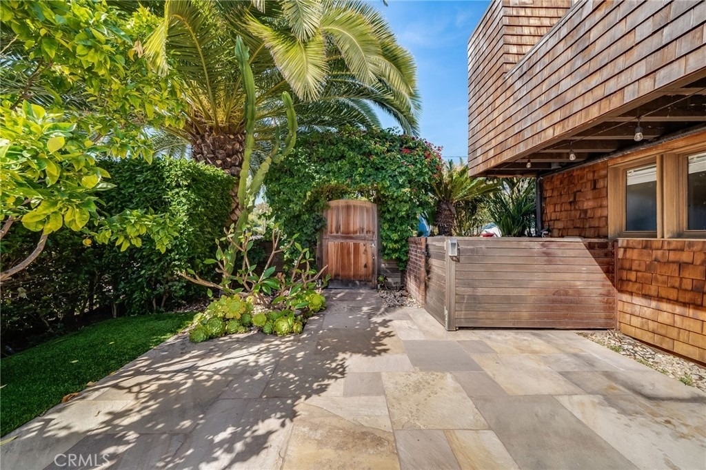 1625 Catalina - Photo 29