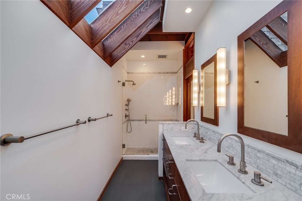 1625 Catalina - Photo 17