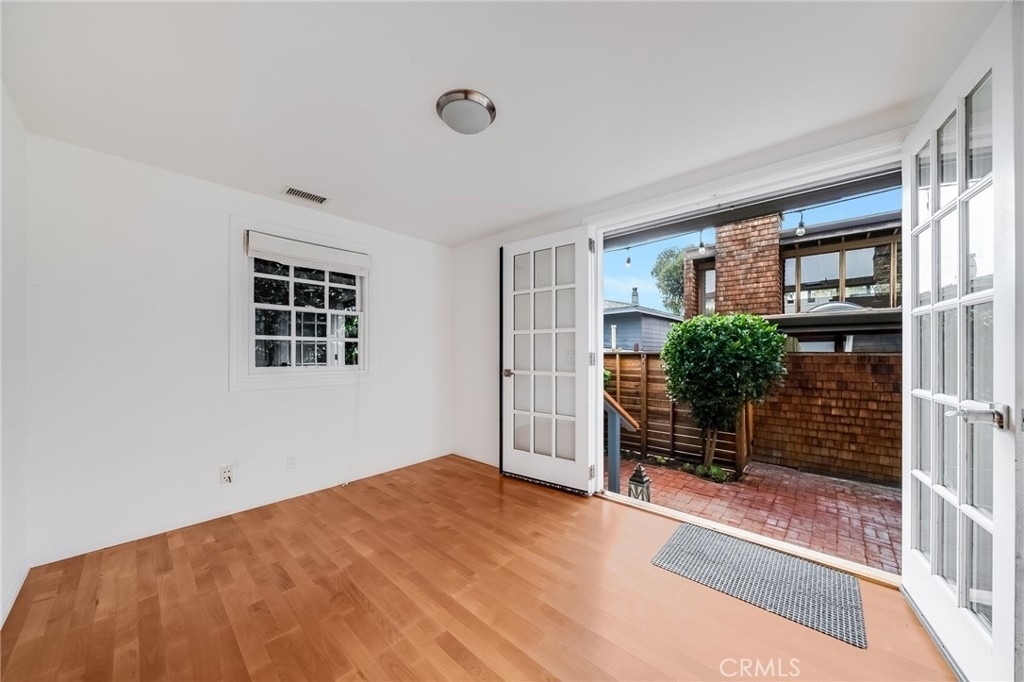 1641 Catalina - Photo 6