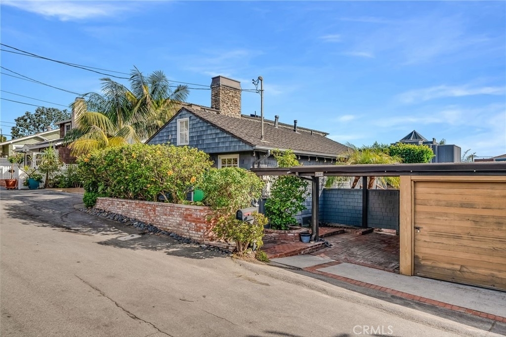 1641 Catalina - Photo 15