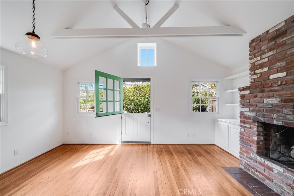 1641 Catalina - Photo 1