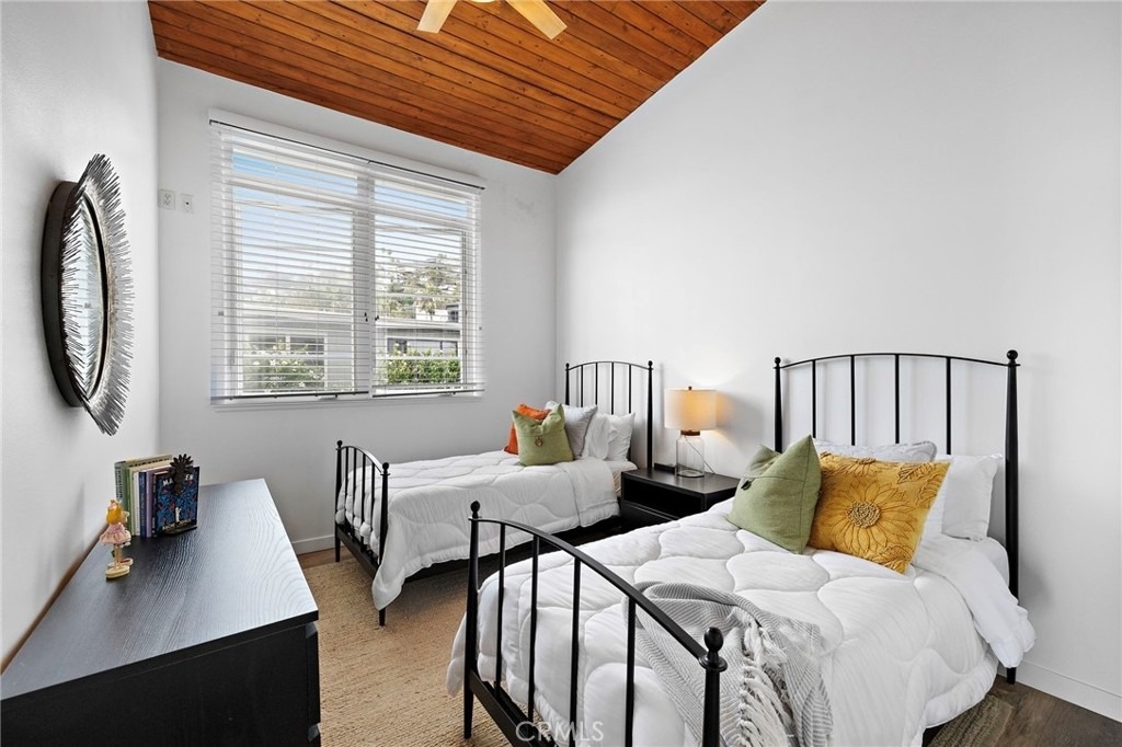 2609 Victoria Drive - Photo 14