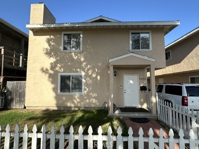 5628 Lime Ave - Photo 0