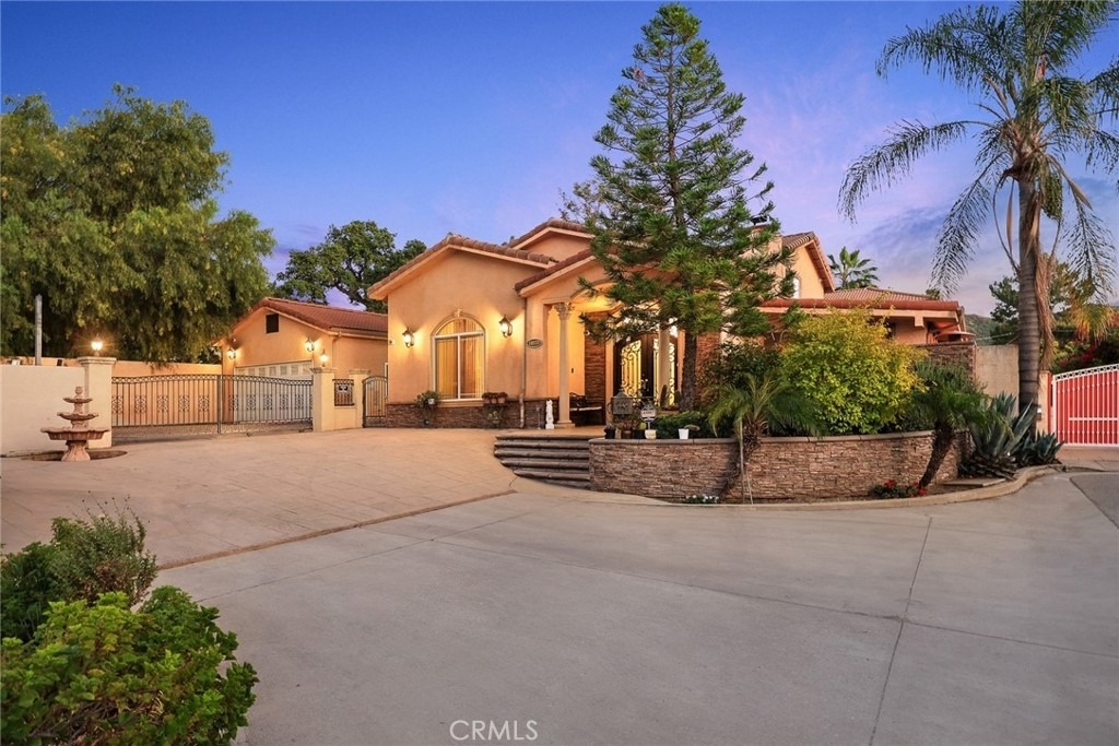 10610 Oak Tree Way - Photo 3