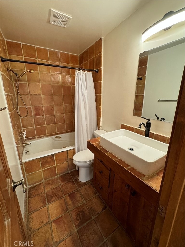 365 Burchett Street - Photo 5