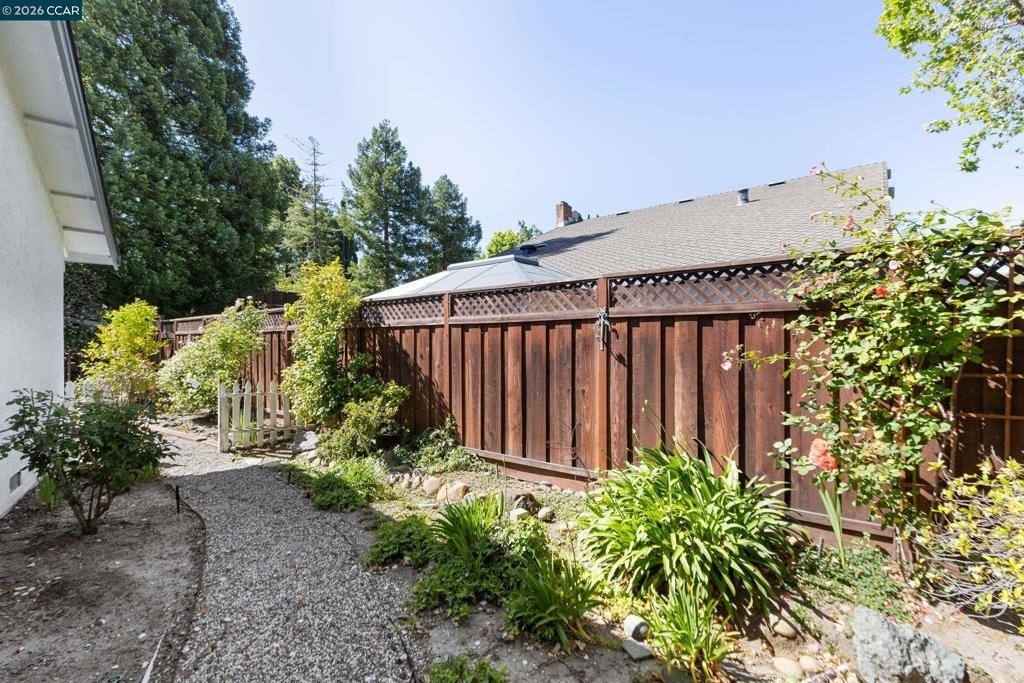301 Domingo Ct - Photo 27
