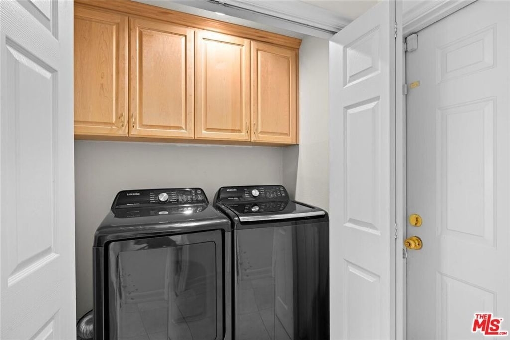 5029 Lemona Avenue - Photo 50