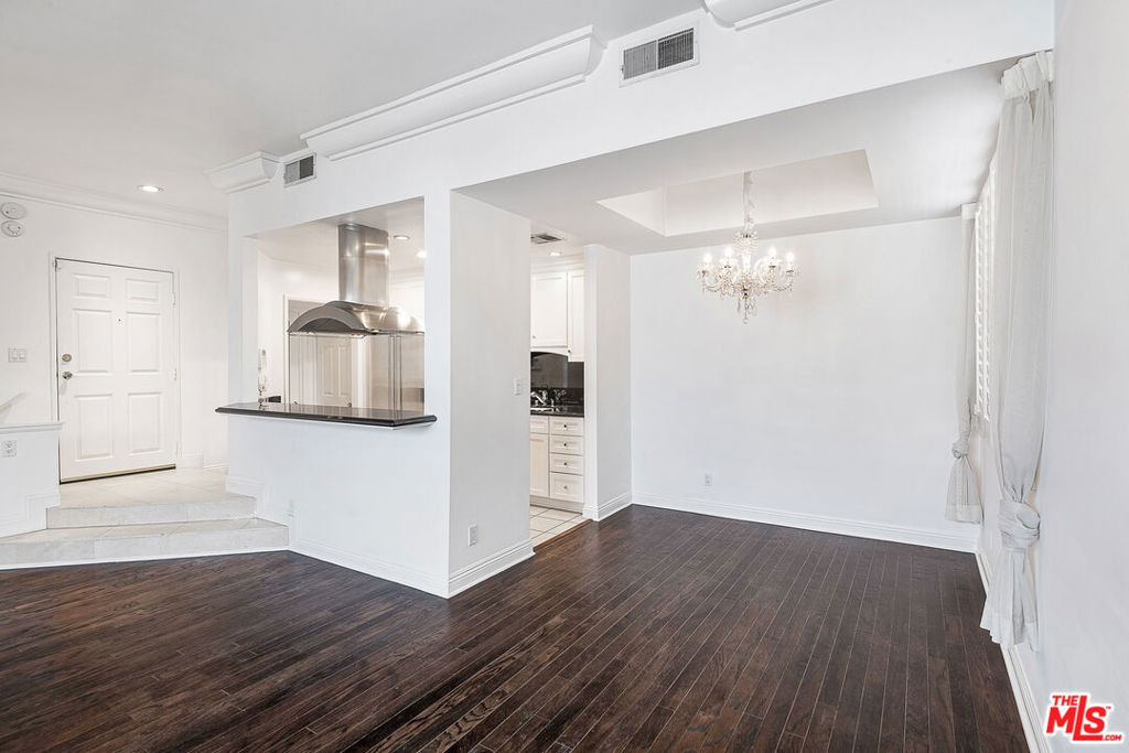 315 N Swall Drive - Photo 2