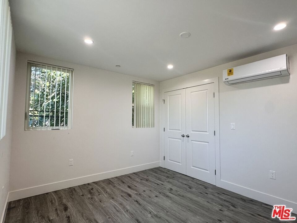 11512 Oxford Avenue - Photo 31