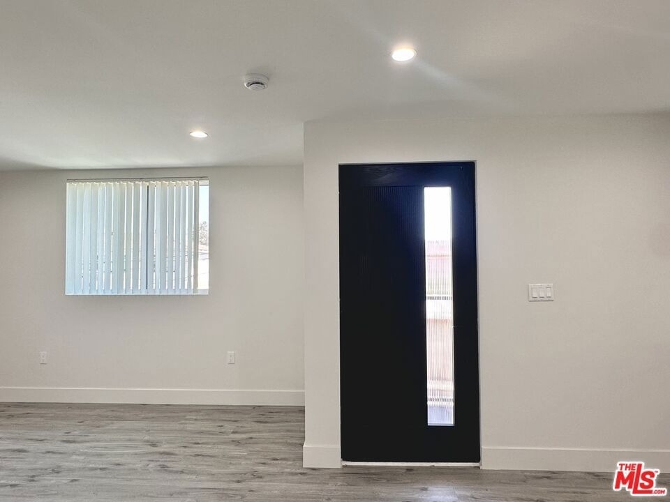 11512 Oxford Avenue - Photo 4