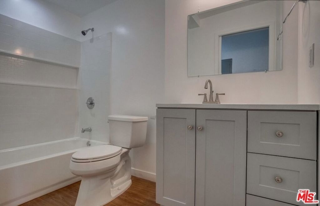 869 Glenway Drive - Photo 7