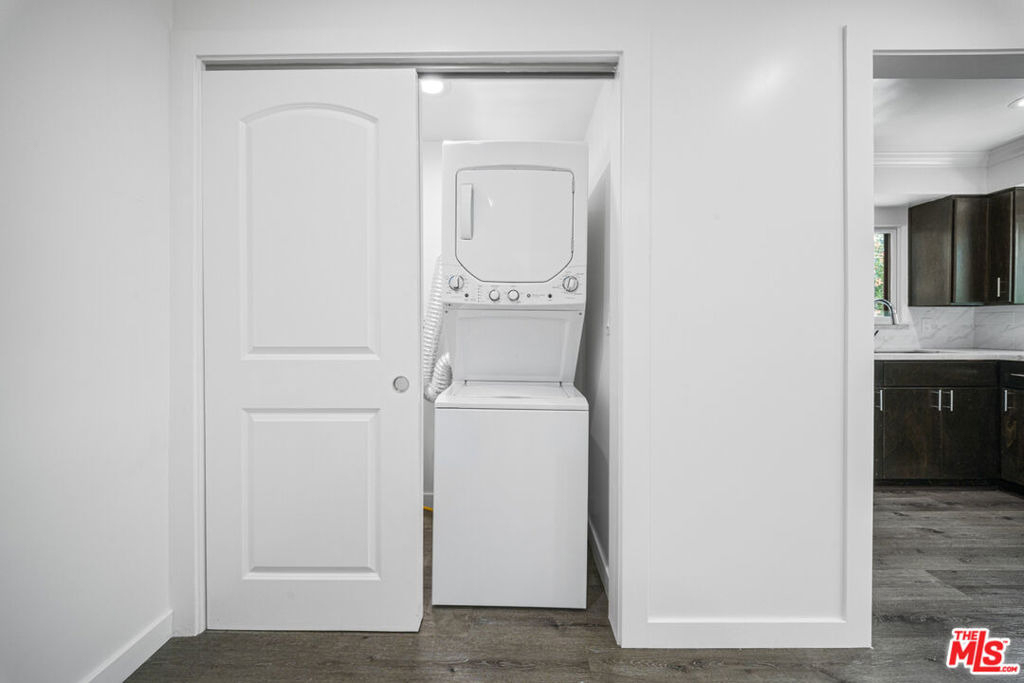 238 Thorne Street - Photo 7