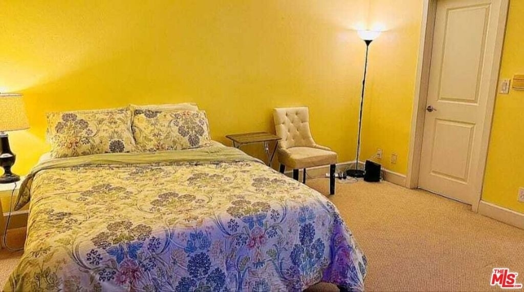 10982 Roebling Avenue - Photo 4