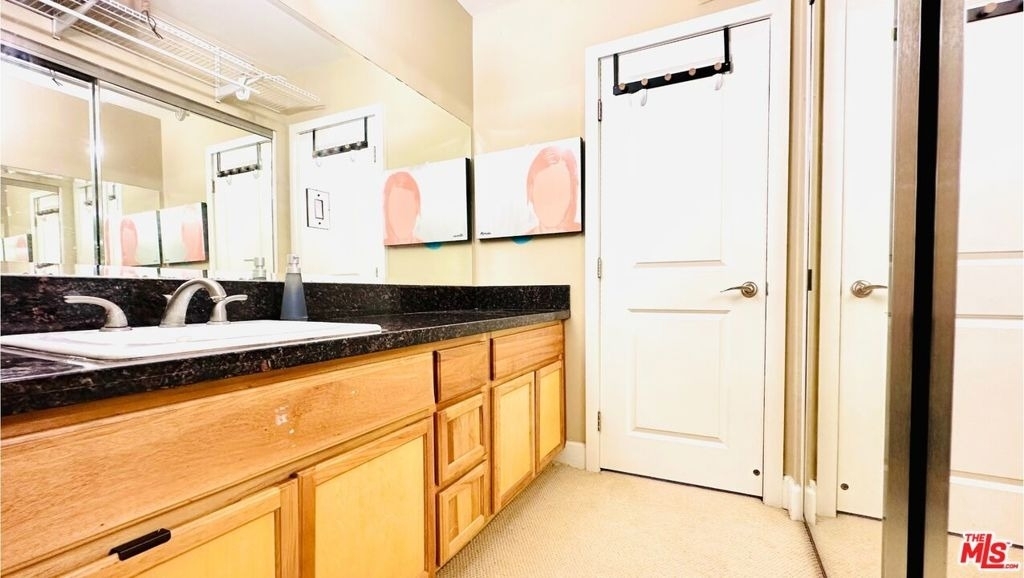 10982 Roebling Avenue - Photo 5