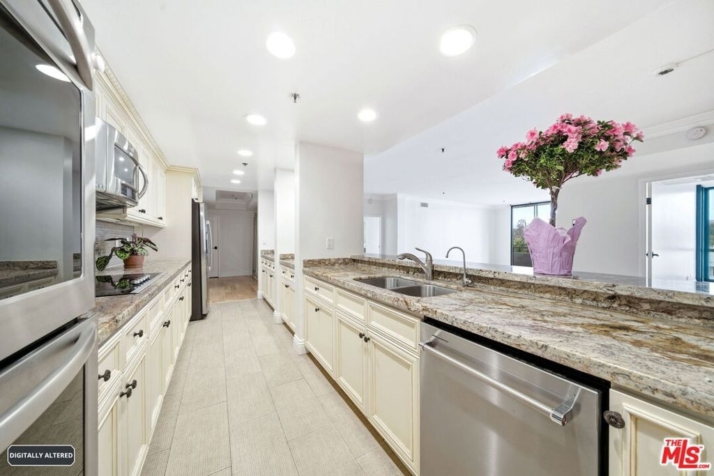10660 Wilshire Boulevard - Photo 22