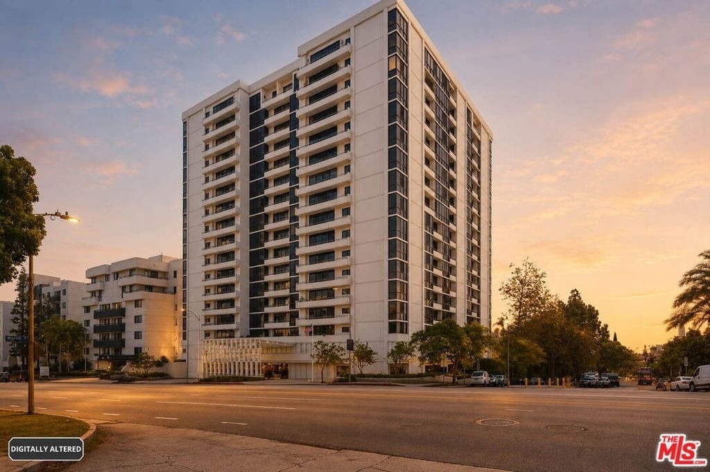 10660 Wilshire Boulevard - Photo 1