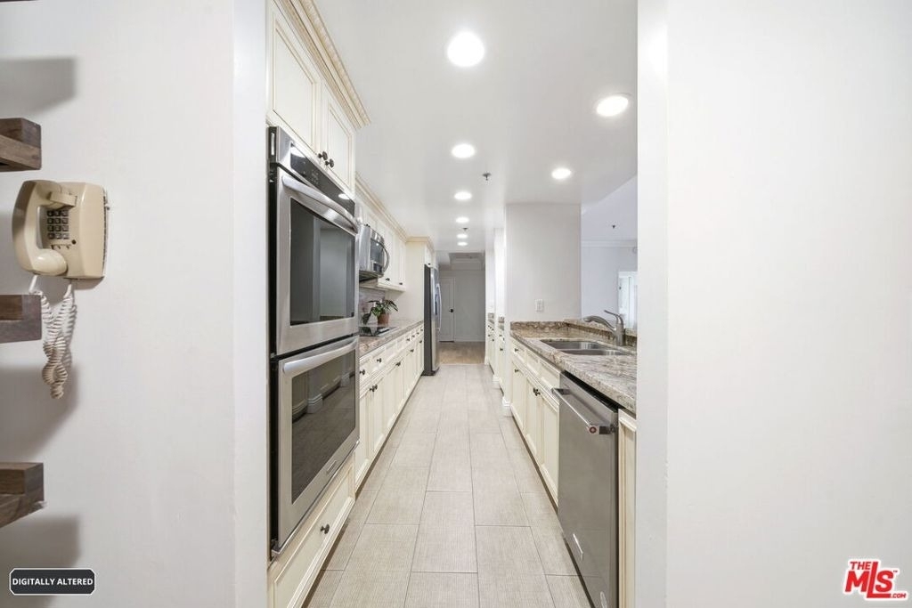10660 Wilshire Boulevard - Photo 21