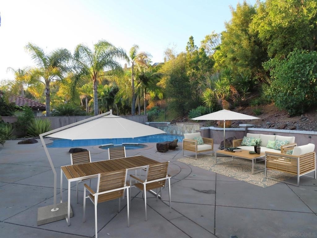 16073 Falcon Crest Dr. - Photo 2