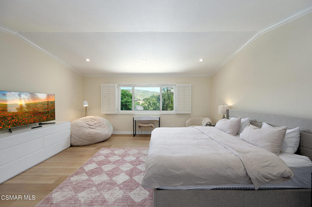 5557 Adelina Court - Photo 27