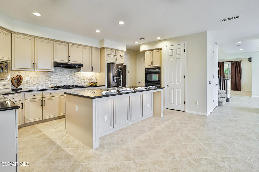 13790 Stagecoach Trail - Photo 18