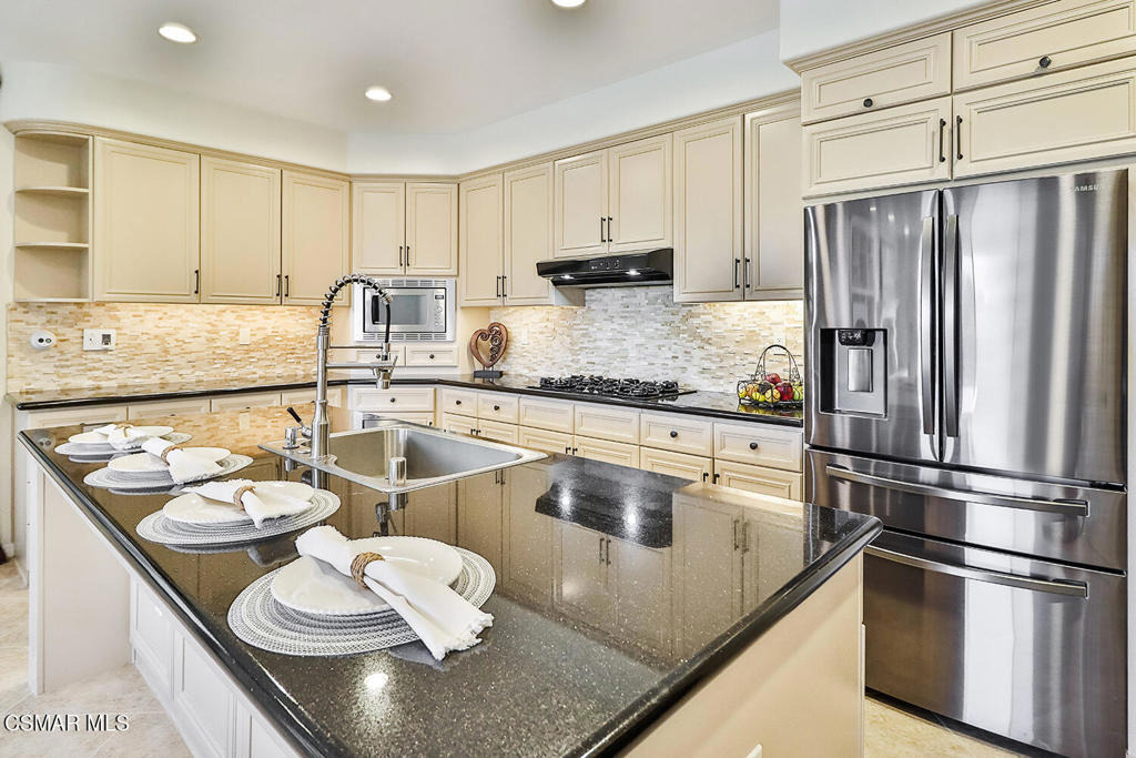 13790 Stagecoach Trail - Photo 19