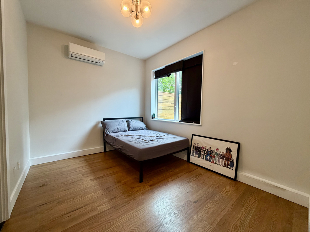 1477 Greene Avenue - Photo 3