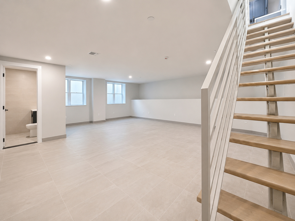 1477 Greene Avenue - Photo 6