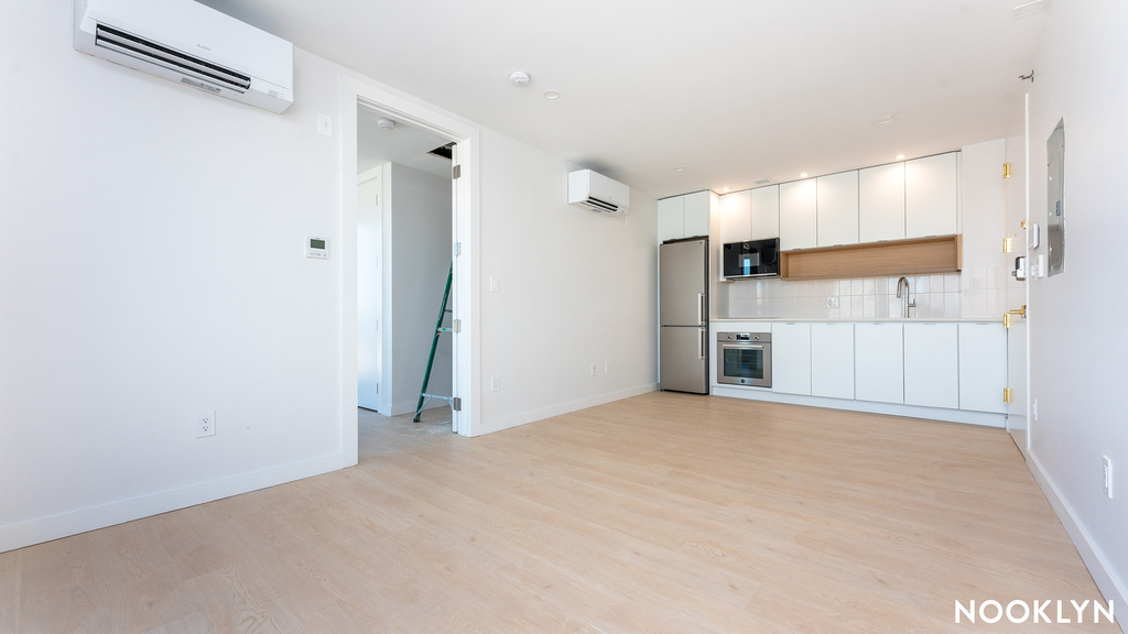 280 Meeker Ave 11211 - Photo 19
