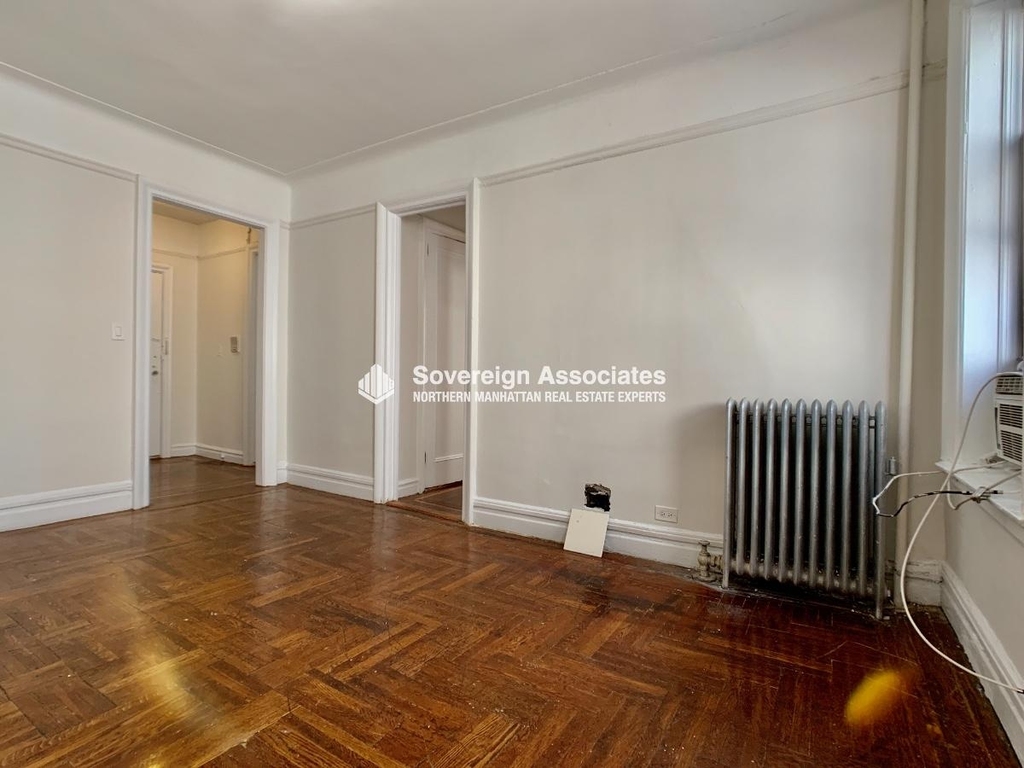 21 Magaw Place - Photo 3