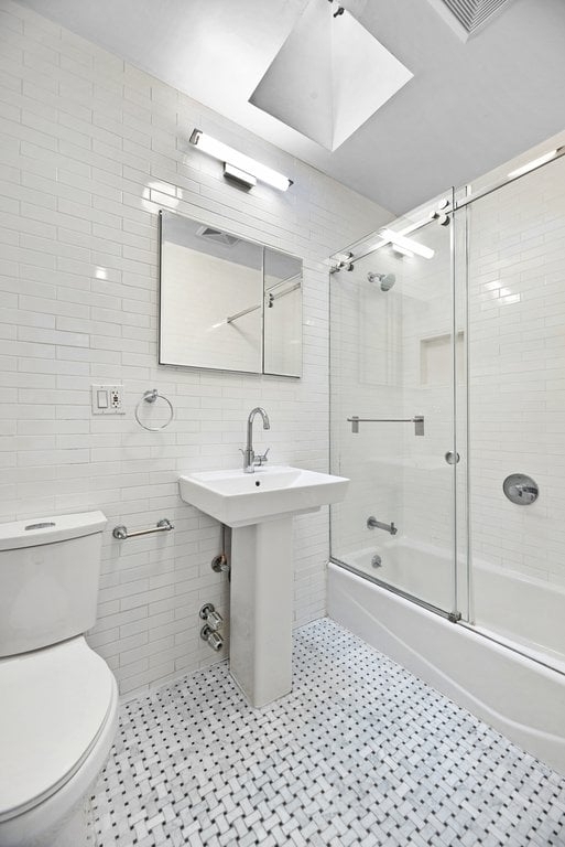 West 45th Street - Photo 5