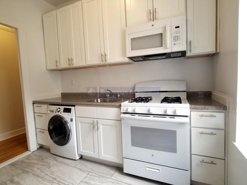 138 Haven Avenue - Photo 3