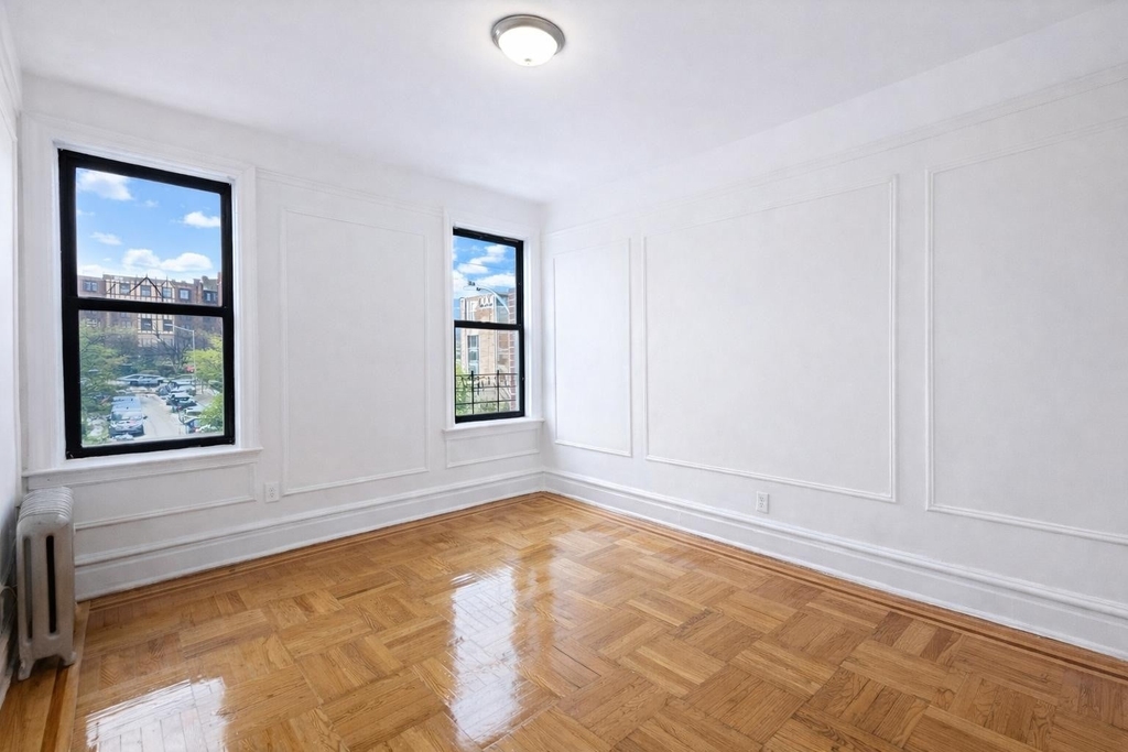 540 Fort Washington Avenue - Photo 1